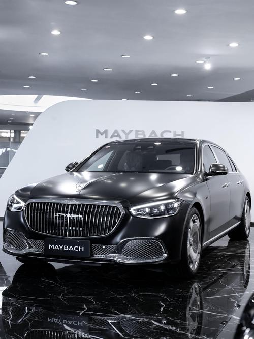 重庆282岚图汽车的售后服务让用户无忧出行，迈巴赫未来的豪华车趋势